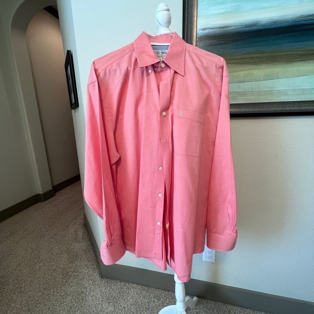 M17- Coral/Pink Silver Mesa men’s western style shirt.